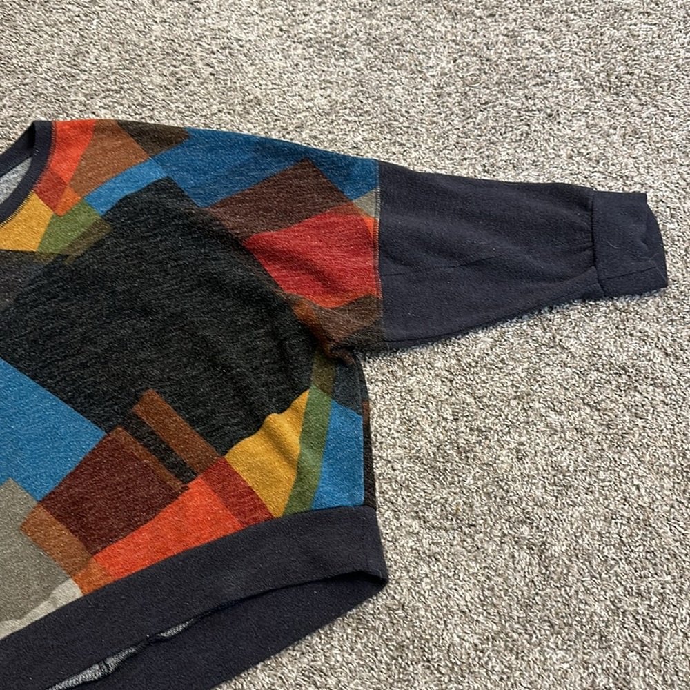Sweater - Picture 2 of 4